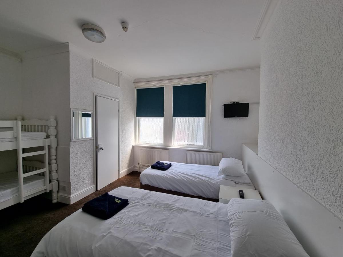 The Lodge Bournemouth Bagian luar foto