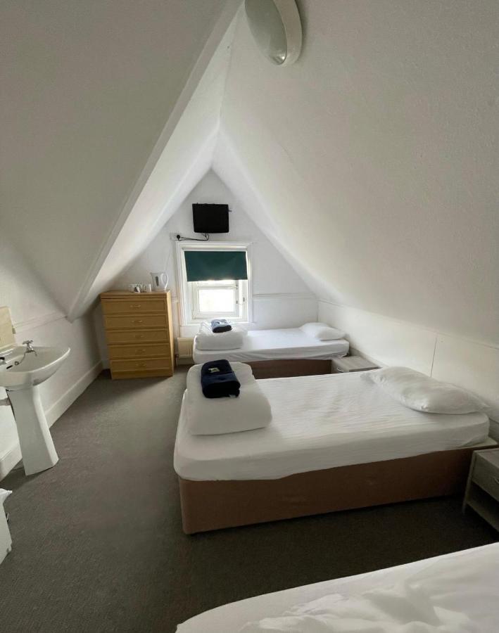 The Lodge Bournemouth Bagian luar foto