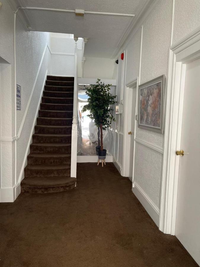The Lodge Bournemouth Bagian luar foto
